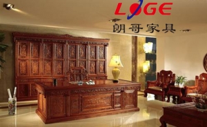 使用實木辦公家具的好處有哪些呢？